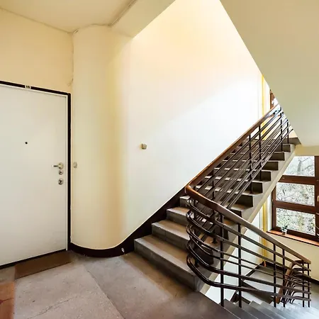 Park Arkadia Retro Studio 바르샤바