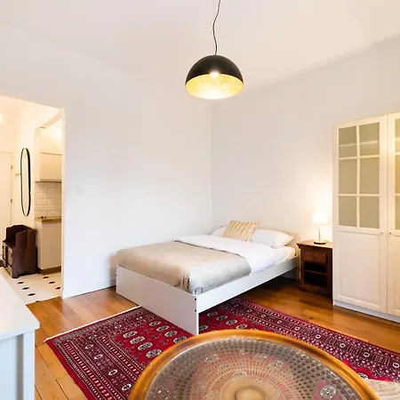 Park Arkadia Retro Studio Daire Varşova